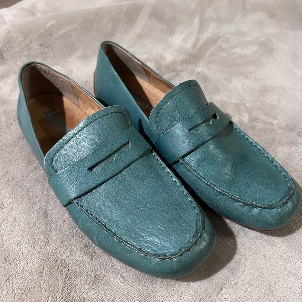 BORN Melinda Penny Loafer Flats Comfort Shoe Size 8 Turquoise Leather NEW $125 - Picture 3 of 7